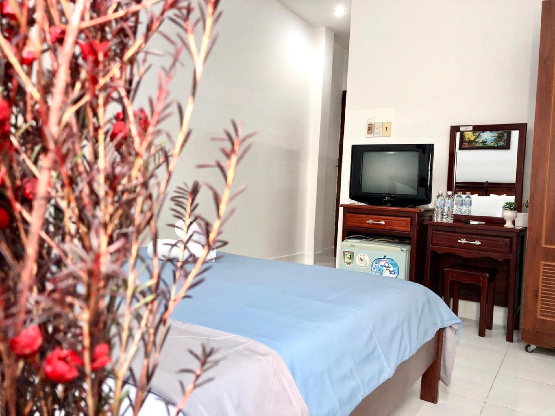 Saigon Cozy2 Hotel At 241 Pham Ngu Lao Street Хошимин Экстерьер фото